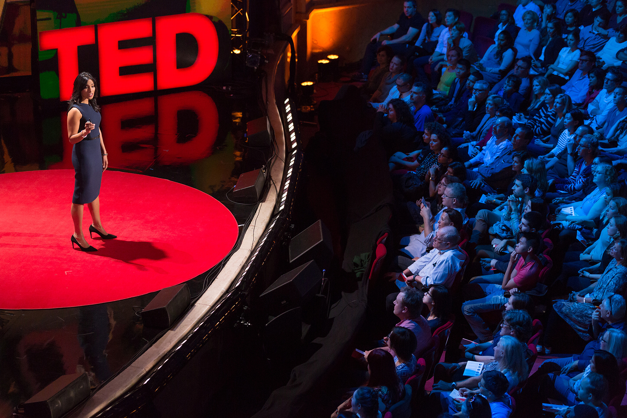 6 TED-выступлений, которые научат вас общаться с людьми