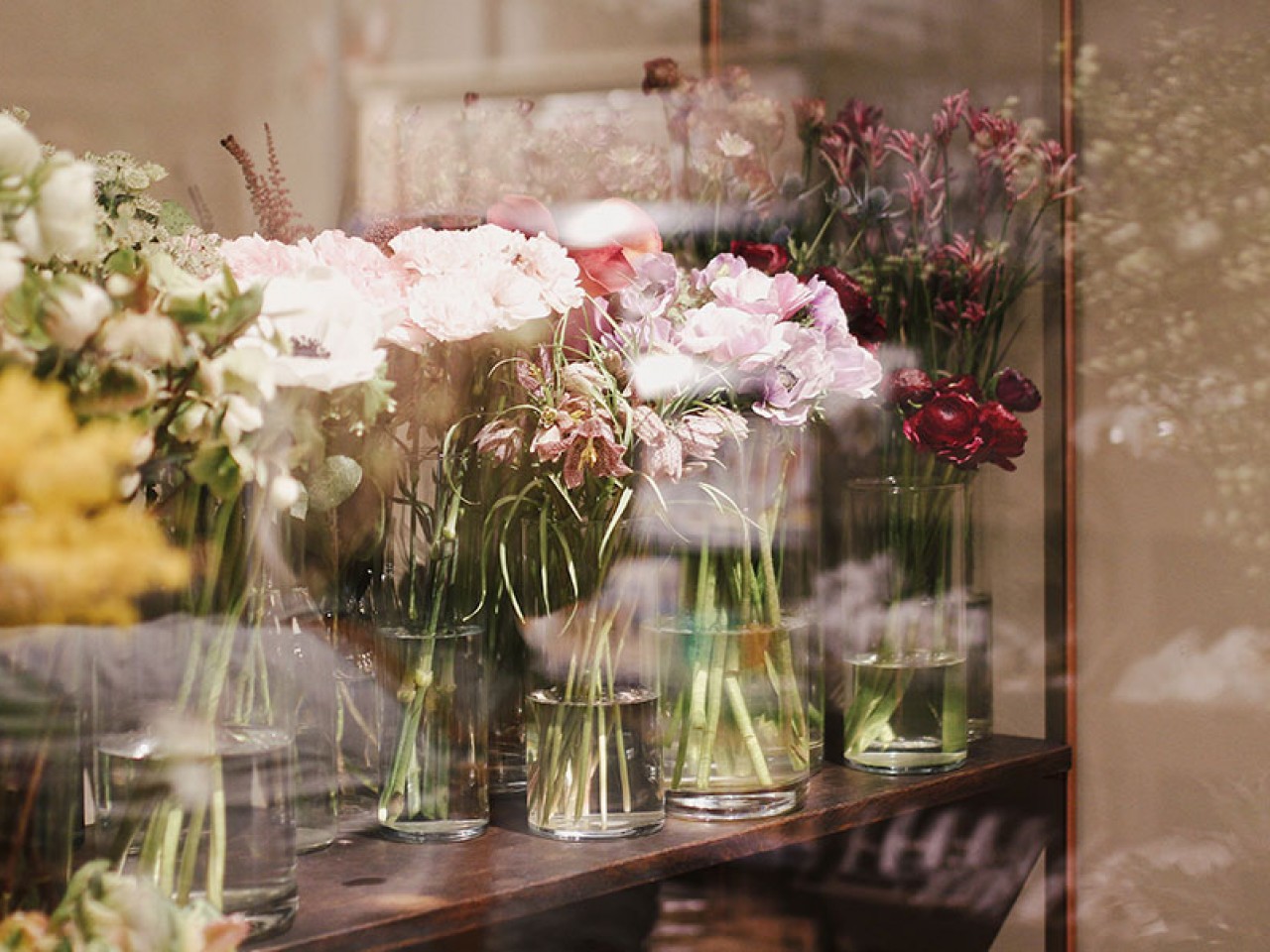 Новые цветочники: как заработать на гортензиях и сухоцветах с помощьюбородатых флористов и Instagram - Inc. Russia