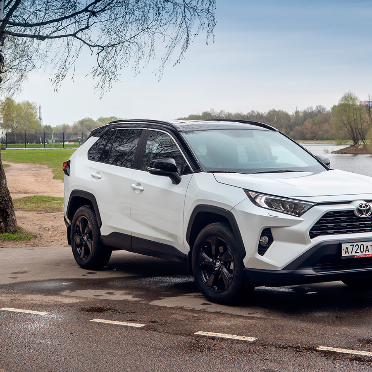 Toyota отозвала 1,85 млн внедорожников RAV4 из-за риска возгорания - Inc.  Russia