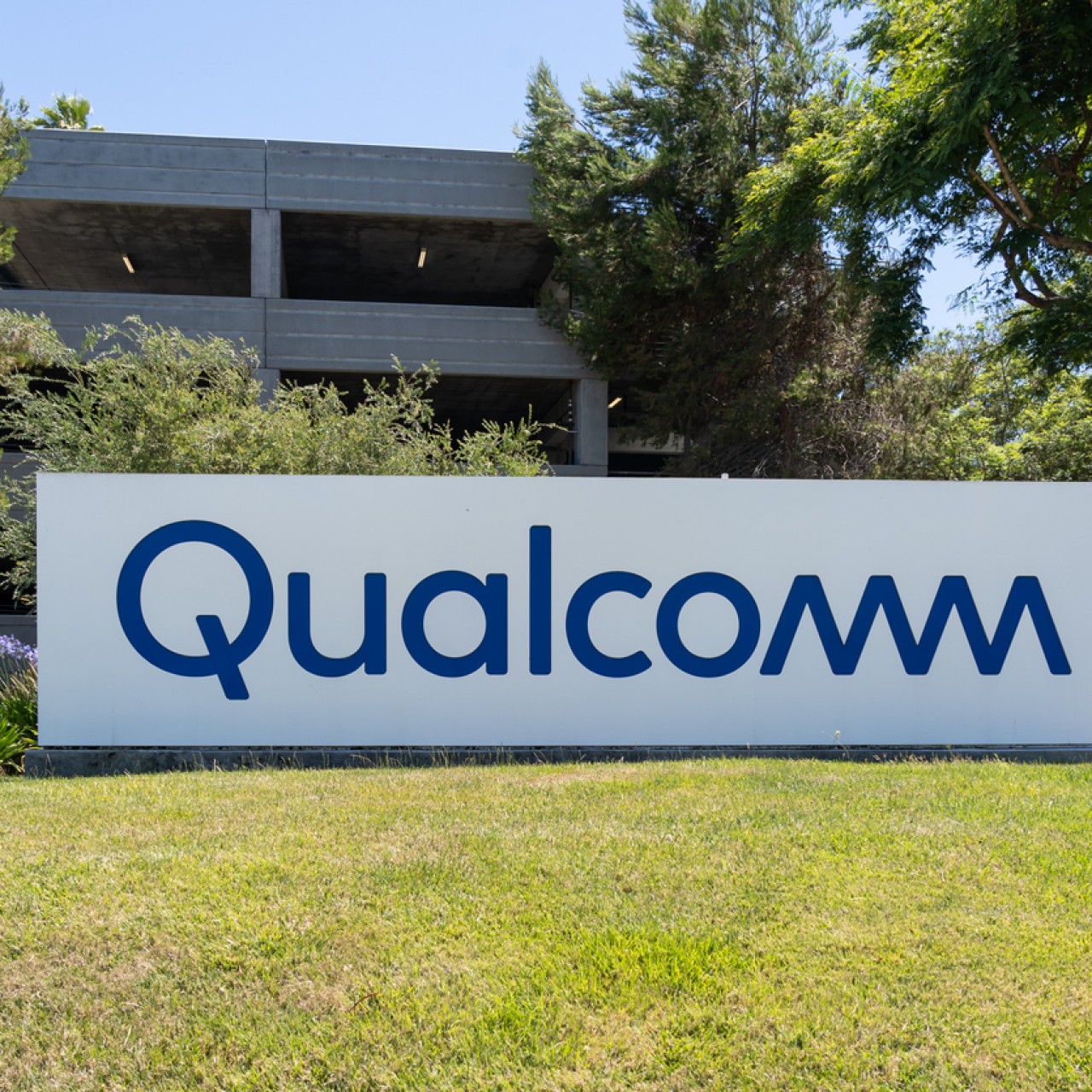 Qualcomm обвинили в тайном сборе личной информации о владельцах  Android-смартфонов - Inc. Russia