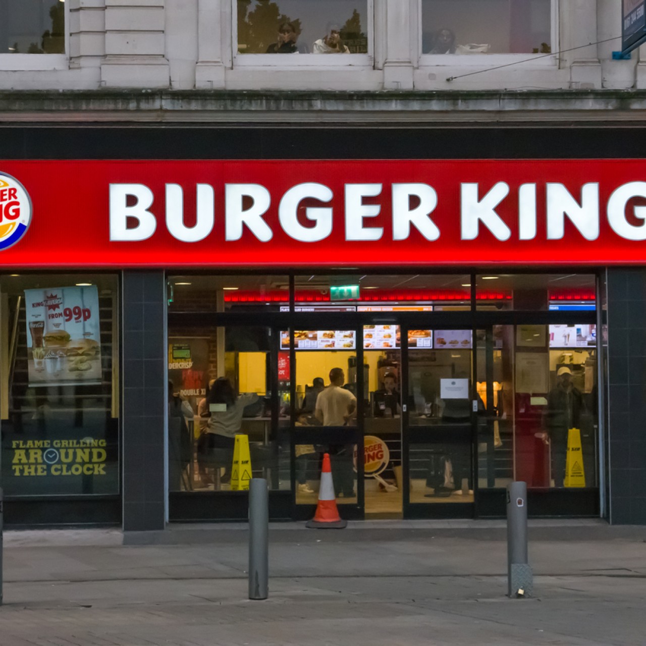 Burger King показала, как отвратительны её рестораны, чтобы мотивировать  клиентов заказывать еду через приложения - Inc. Russia