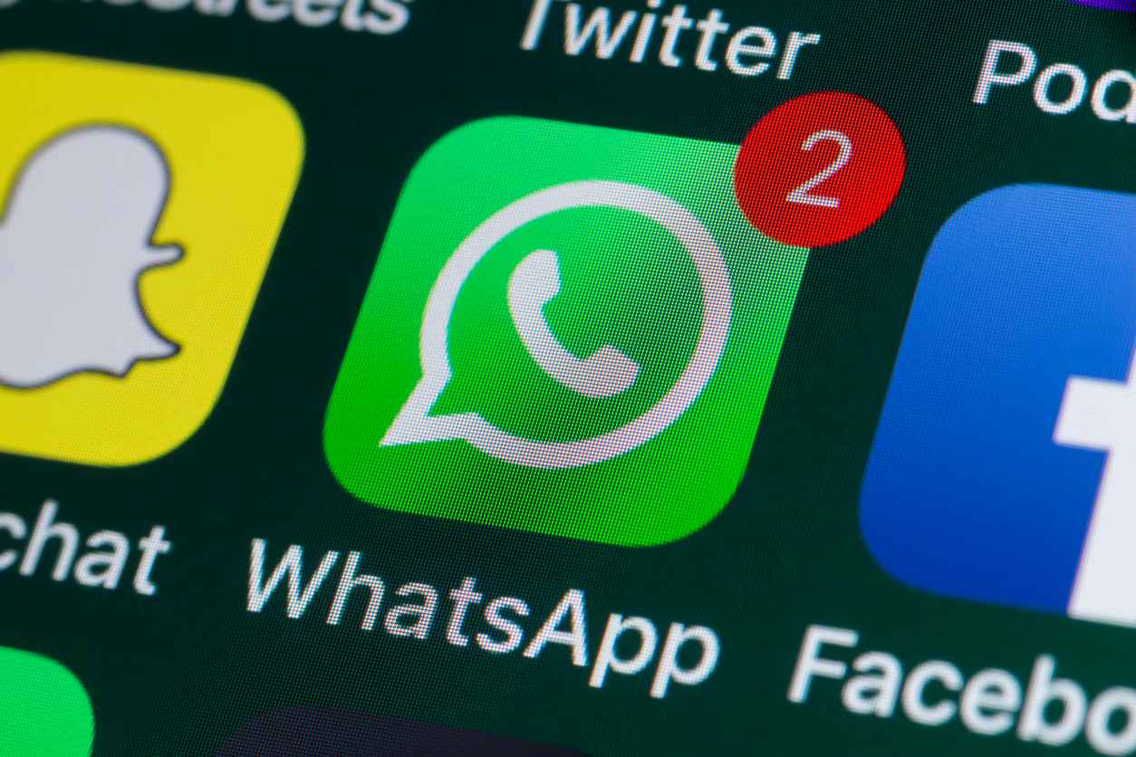 Хакеры использовали уязвимость WhatsApp для слежки за пользователями - Inc.  Russia