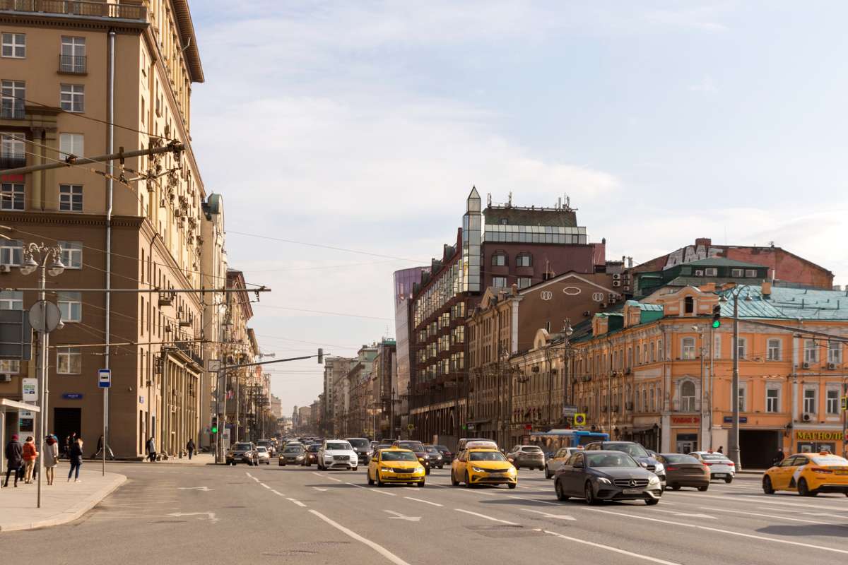 Власти Москвы: рабочие пропуска позволяют перемещаться по всему городу. ИП  могут выписывать их себе сами - Inc. Russia