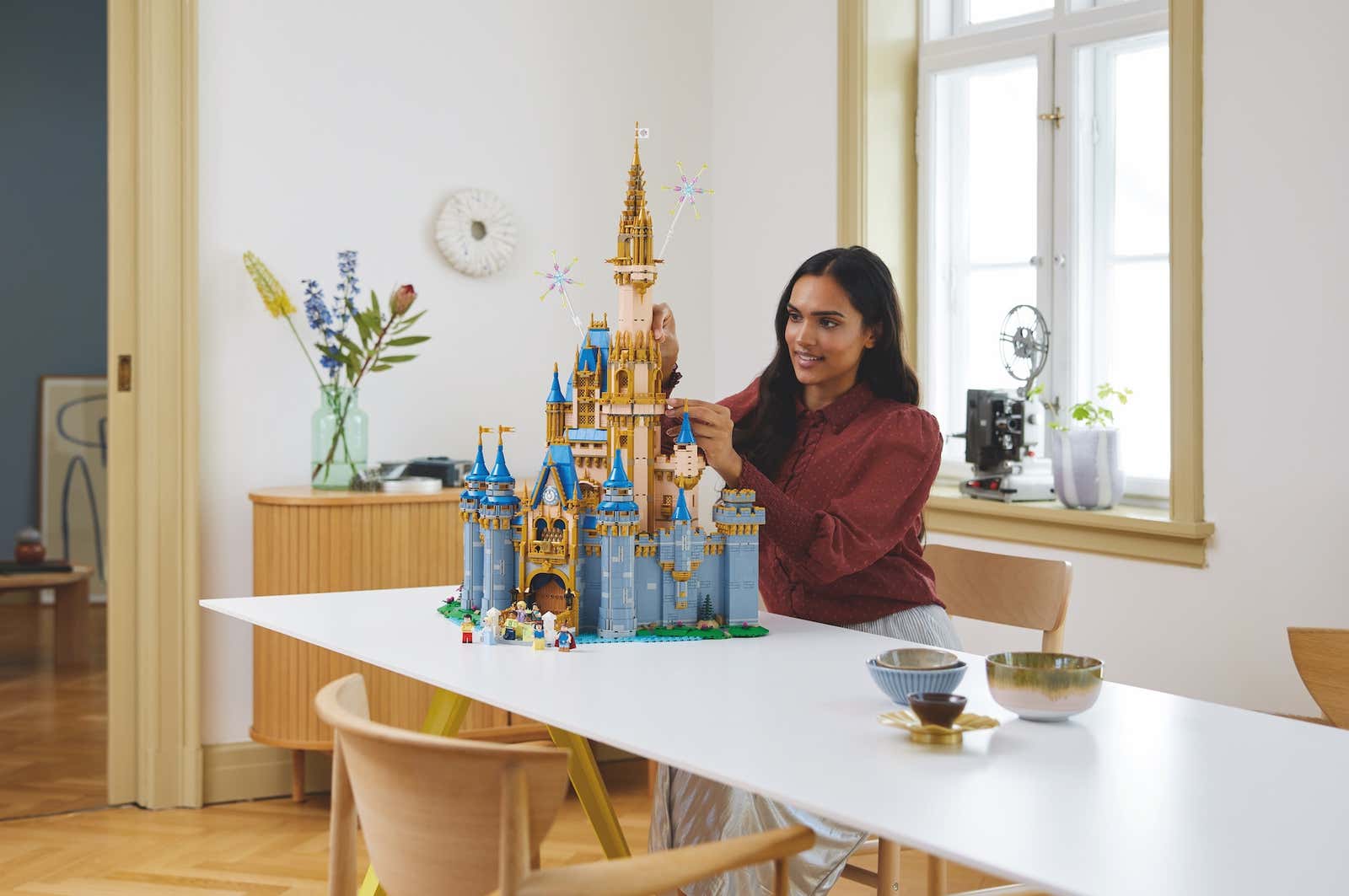 Lego и Disney выпустят самый большой замок почти из 5 тыс. деталей - Inc.  Russia